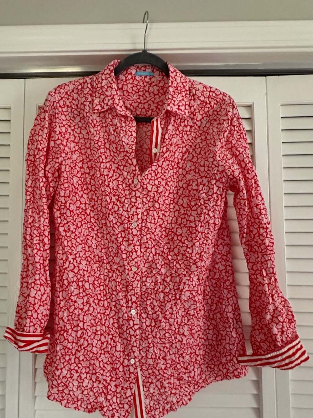 J McLaughlin Lois shirt small